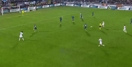 1793232964377087446.gif